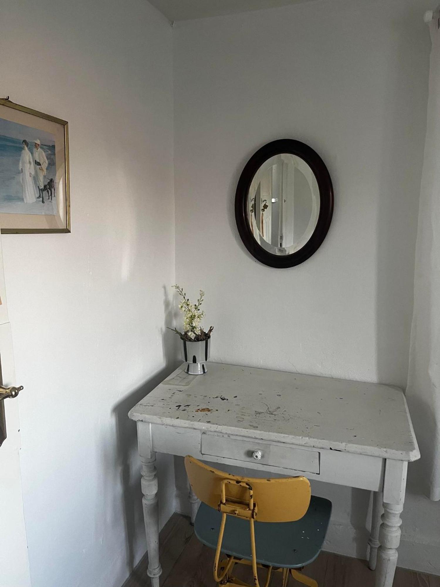 Rosenlund Gods - Kaelder B&B Sakskøbing Extérieur photo