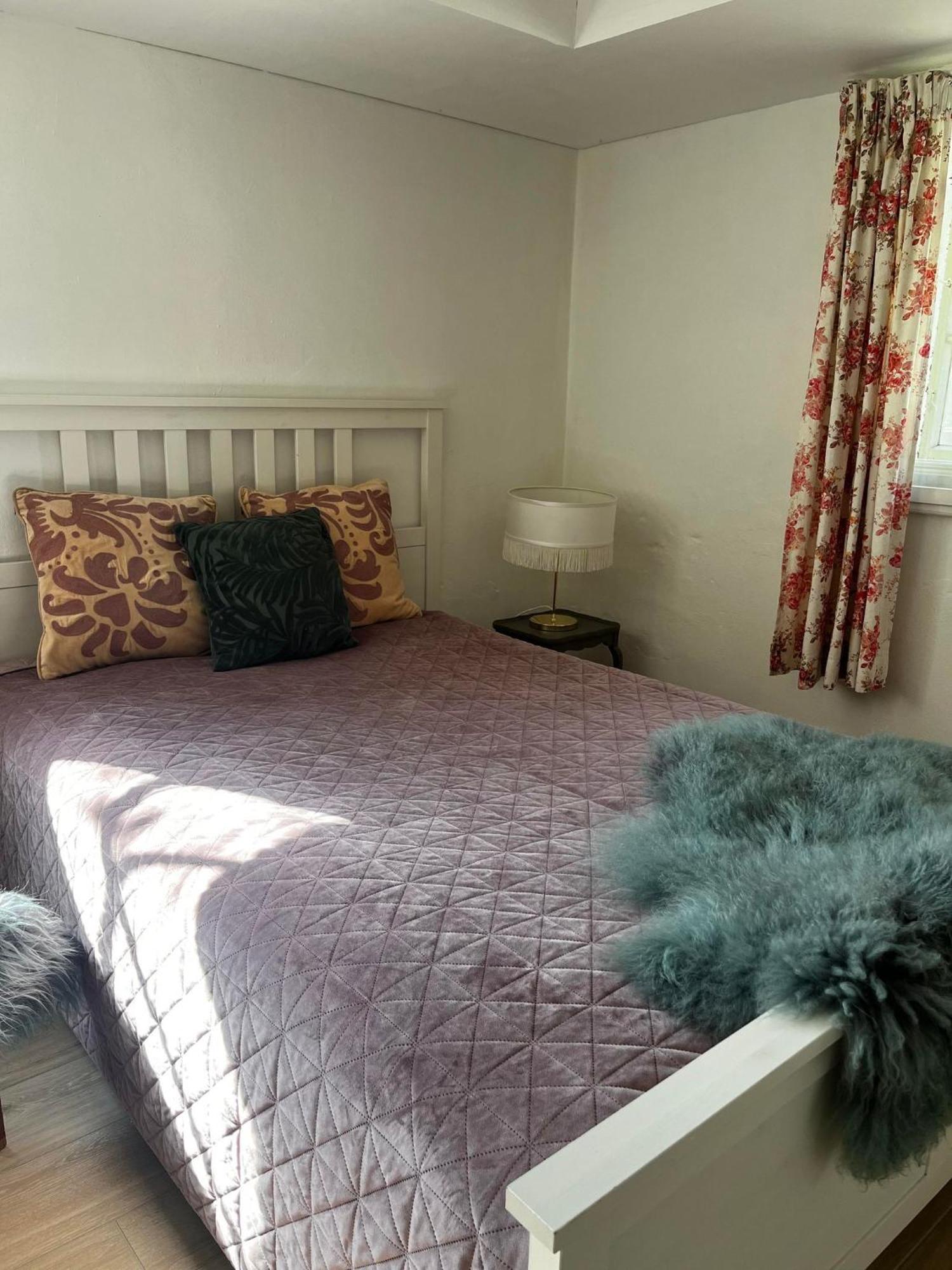 Rosenlund Gods - Kaelder B&B Sakskøbing Extérieur photo