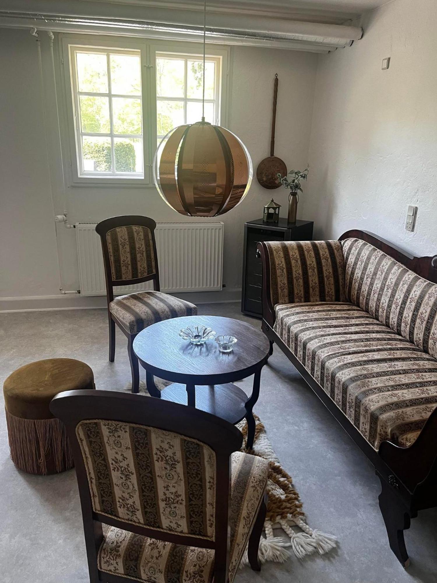 Rosenlund Gods - Kaelder B&B Sakskøbing Extérieur photo